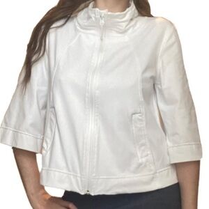 [8] Lululemon white 3/4 sleeve Stay Cool Jacket with mesh back NWOT